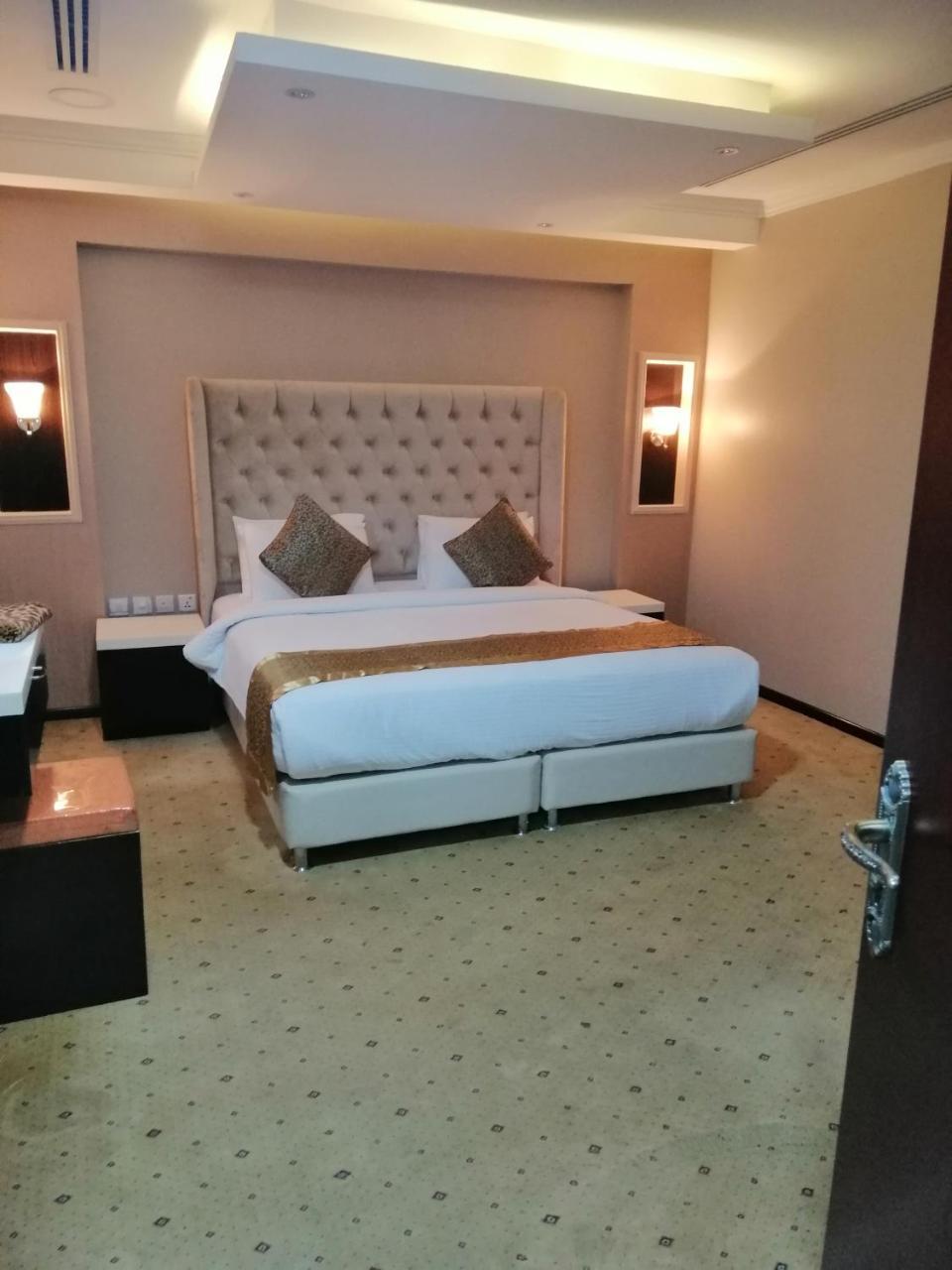 اصاله الشروق للأجنحه الفندقيه Al Khobar Exterior foto